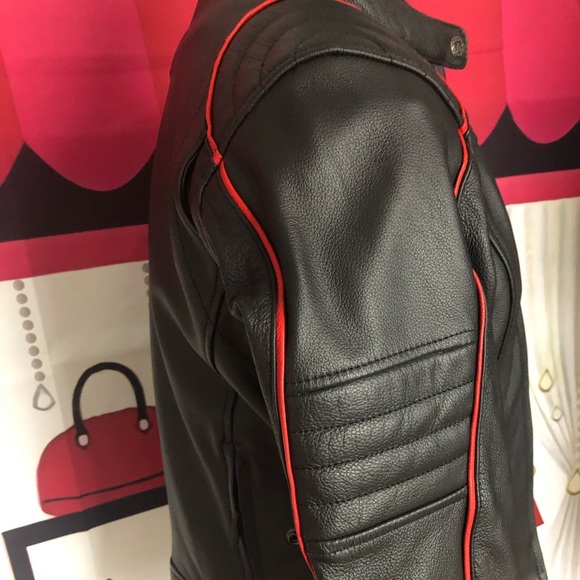 COPY - Motorcycle Leather Jacket - Picture 9 of 16